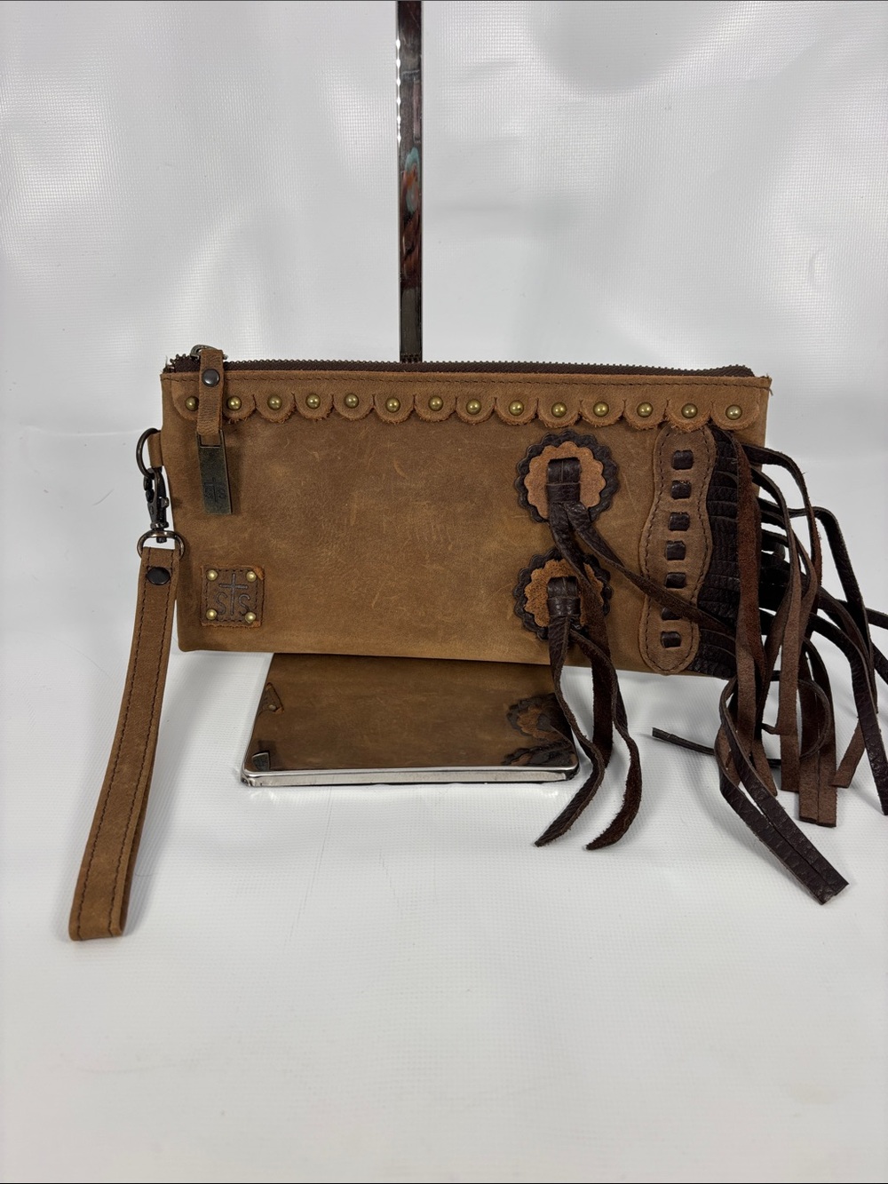 StS Genuine Leather Zip Clutch Wristlet O/S Brown